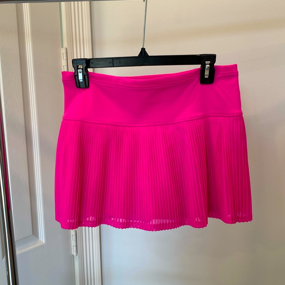 Hot pink tennis skirt Medium